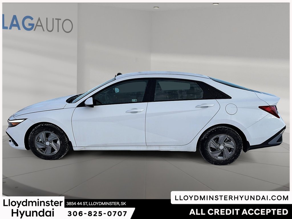 2024 Hyundai Elantra Essential in Lloydminster, Saskatchewan - 8 - w1024h768px
