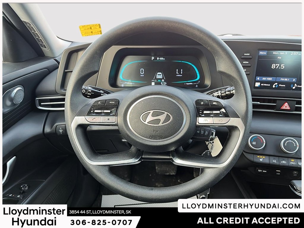 2024 Hyundai Elantra Essential in Lloydminster, Saskatchewan - 15 - w1024h768px