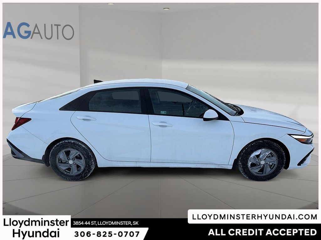 2024 Hyundai Elantra Essential in Lloydminster, Saskatchewan - 4 - w1024h768px