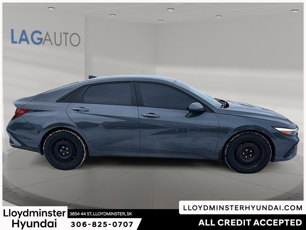 2024 Hyundai Elantra Preferred in Lloydminster, Saskatchewan - 4 - w1024h768px