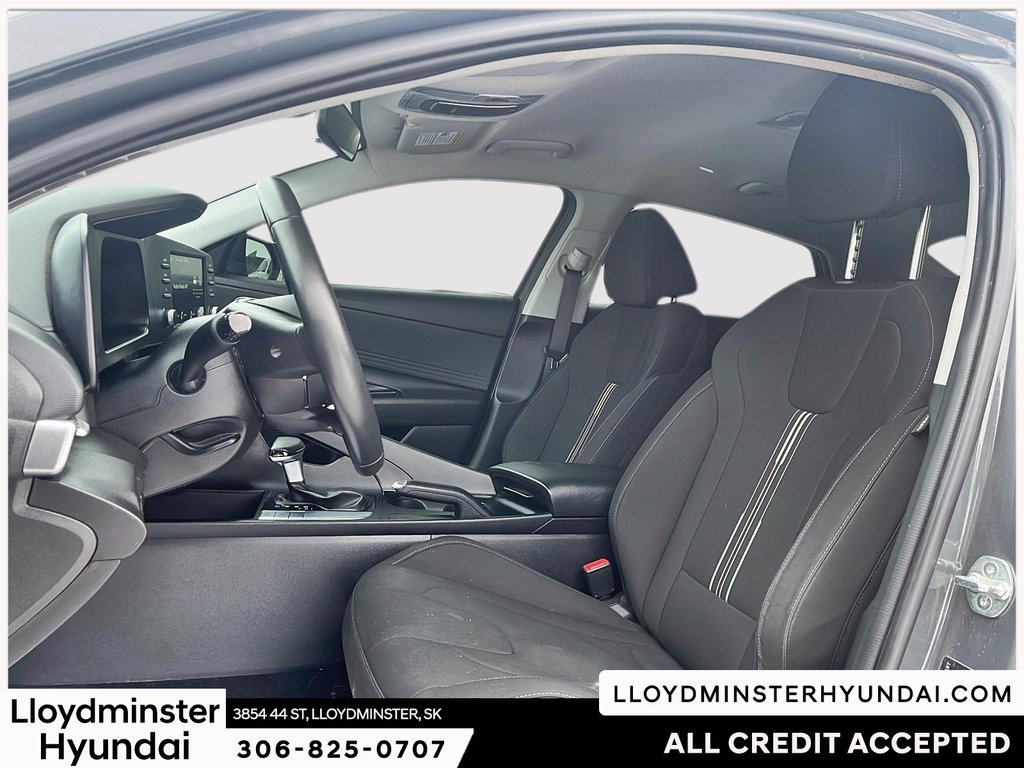 2024 Hyundai Elantra Preferred in Lloydminster, Saskatchewan - 11 - w1024h768px