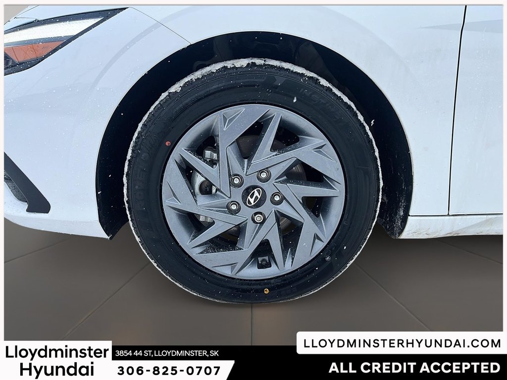 2024 Hyundai Elantra Preferred in Lloydminster, Saskatchewan - 9 - w1024h768px