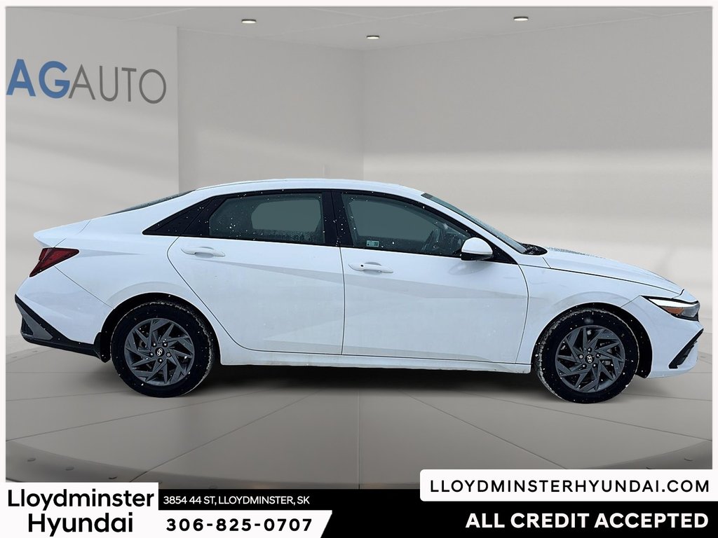 2024 Hyundai Elantra Preferred in Lloydminster, Saskatchewan - 4 - w1024h768px