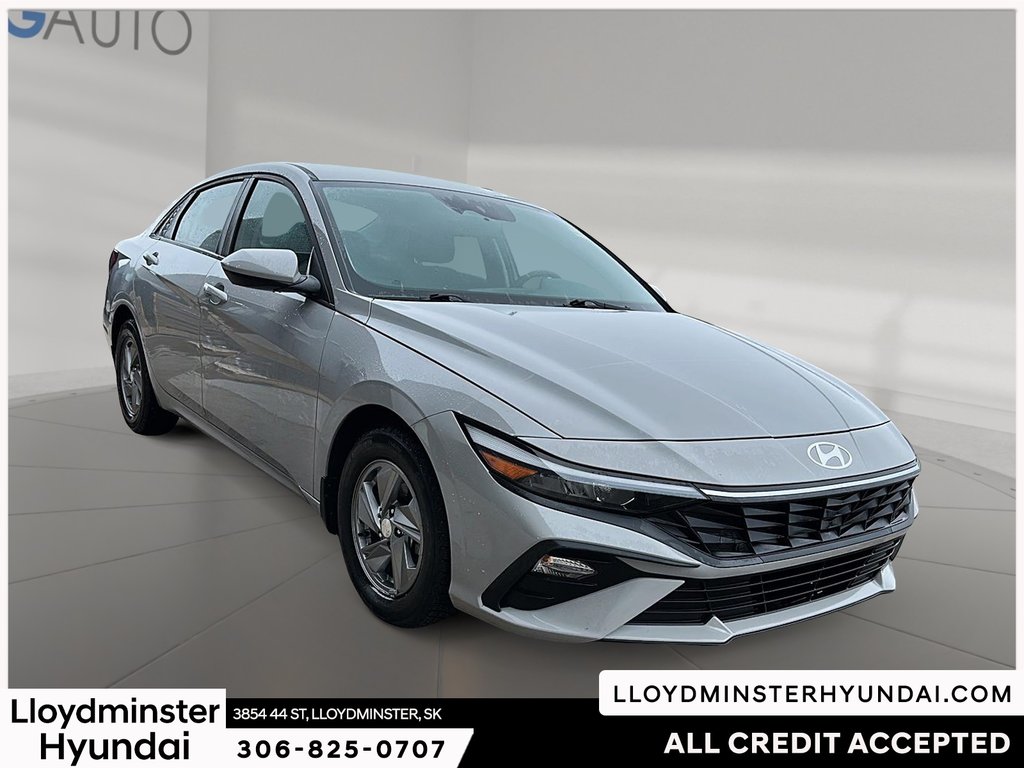 2024 Hyundai Elantra Preferred in Lloydminster, Saskatchewan - 3 - w1024h768px