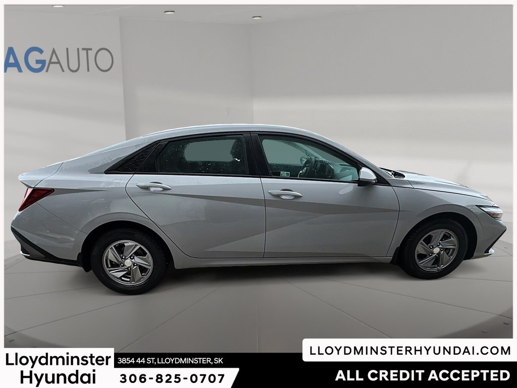 2024 Hyundai Elantra Preferred in Lloydminster, Saskatchewan - 4 - w1024h768px