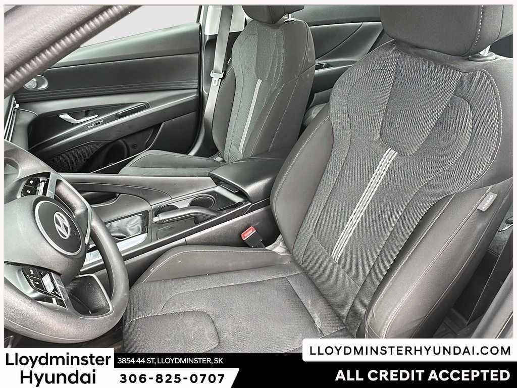 2024 Hyundai Elantra Preferred in Lloydminster, Saskatchewan - 11 - w1024h768px