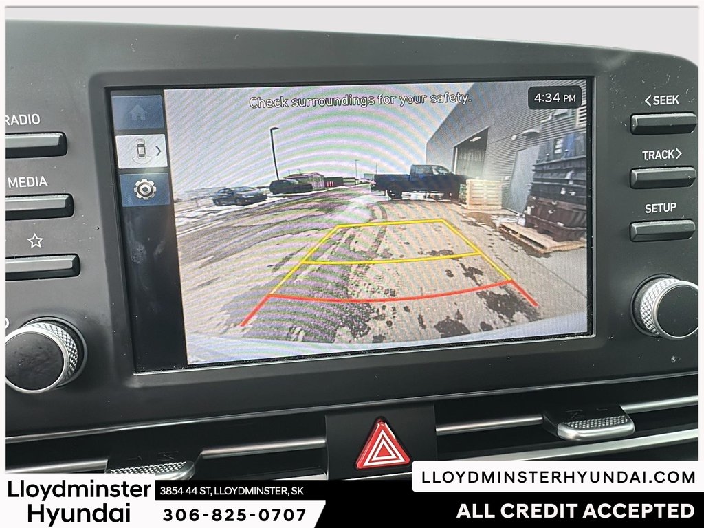2024 Hyundai Elantra Preferred in Lloydminster, Saskatchewan - 18 - w1024h768px