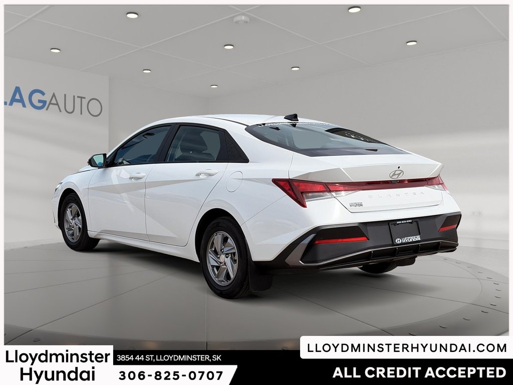 2024 Hyundai Elantra Preferred in Lloydminster, Saskatchewan - 8 - w1024h768px