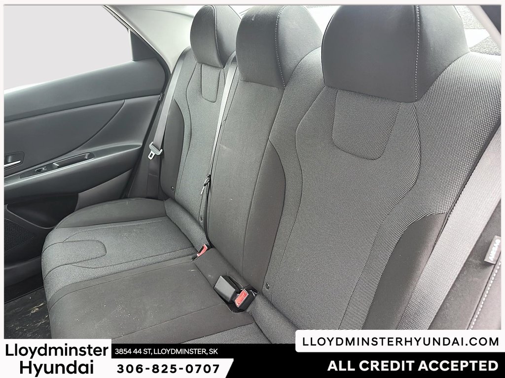 2025 Hyundai Elantra Essential in Lloydminster, Saskatchewan - 19 - w1024h768px