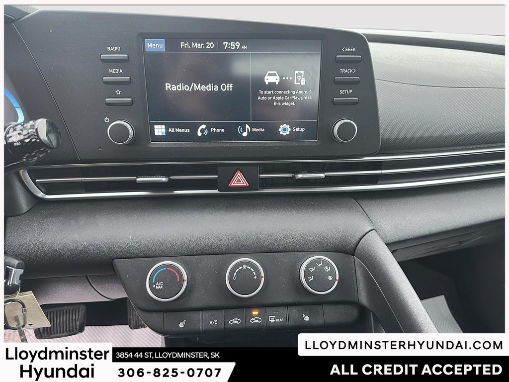 2025 Hyundai Elantra Essential in Lloydminster, Saskatchewan - 18 - w1024h768px