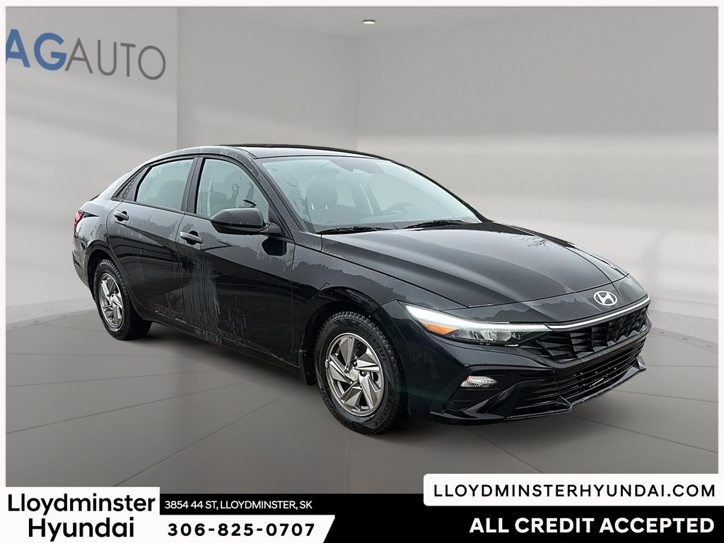 2025 Hyundai Elantra Essential in Lloydminster, Saskatchewan - 3 - w1024h768px