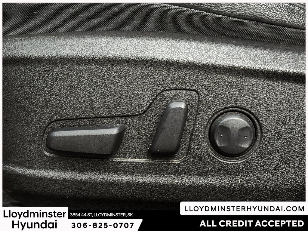 2019 Hyundai Kona 1.6T Ultimate in Lloydminster, Saskatchewan - 12 - w1024h768px