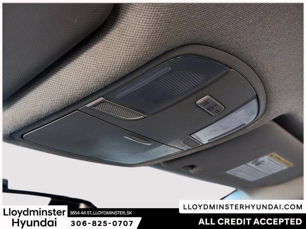 2021 Hyundai Kona 2.0L Essential in Lloydminster, Saskatchewan - 19 - w1024h768px