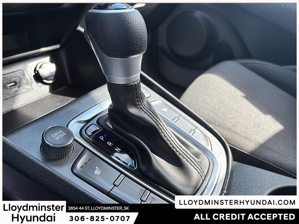 2022 Hyundai Kona Essential in Lloydminster, Saskatchewan - 17 - w1024h768px