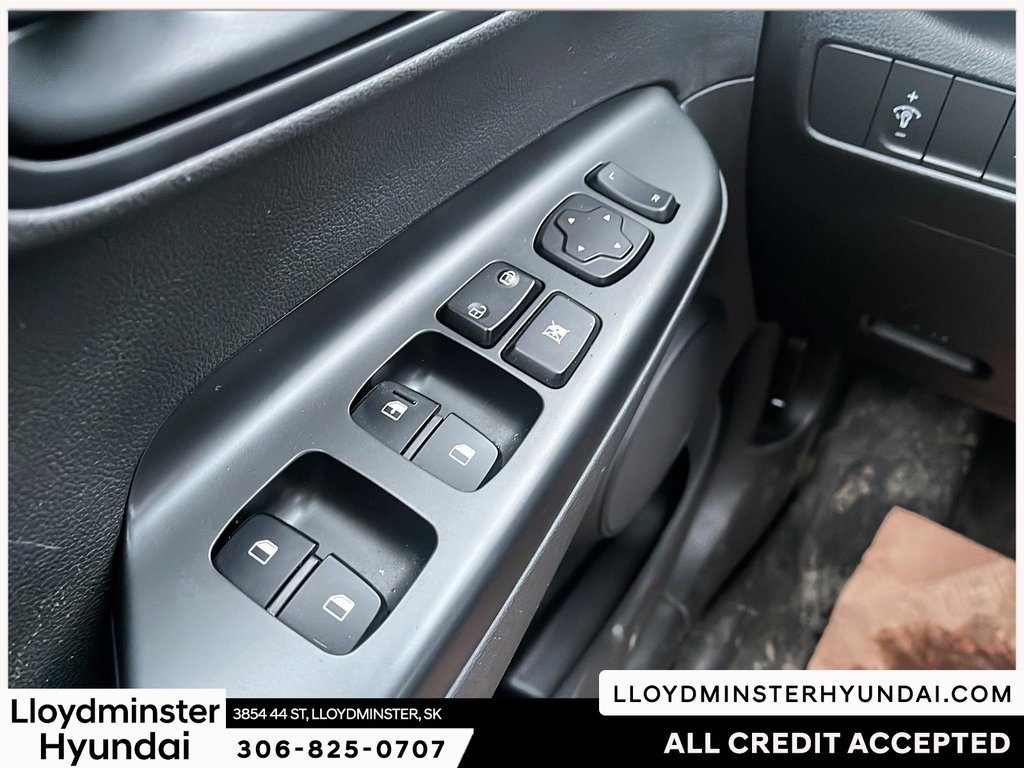2022 Hyundai Kona 2.0L Essential in Lloydminster, Saskatchewan - 16 - w1024h768px