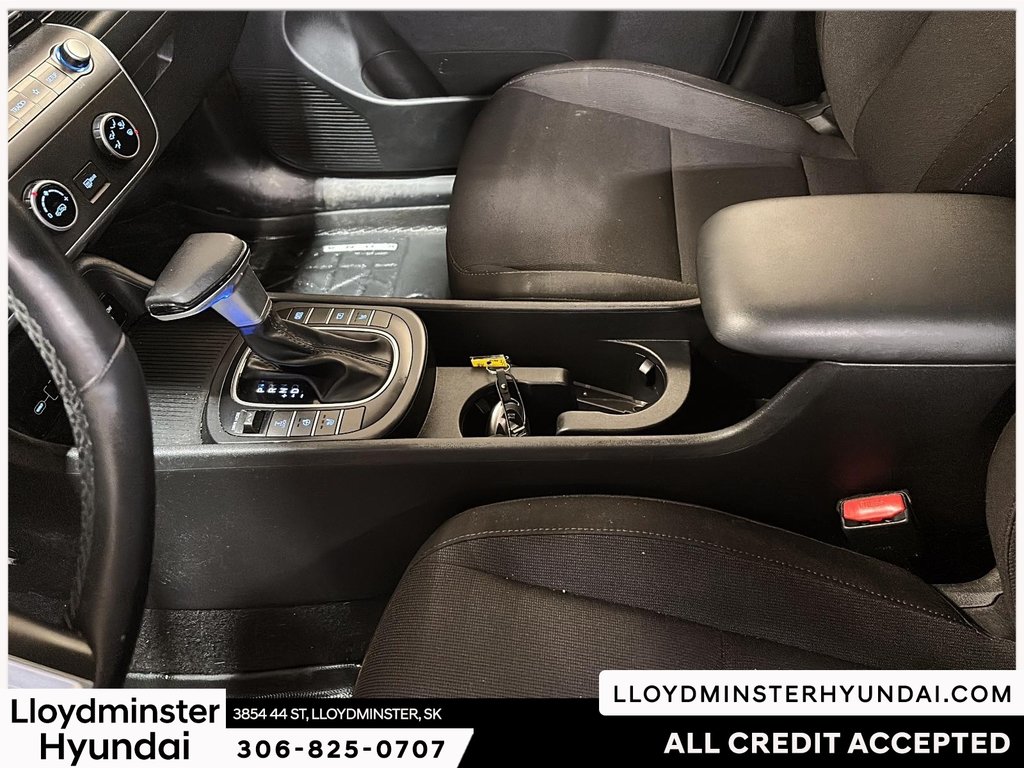2024 Hyundai Kona Preferred in Lloydminster, Saskatchewan - 12 - w1024h768px