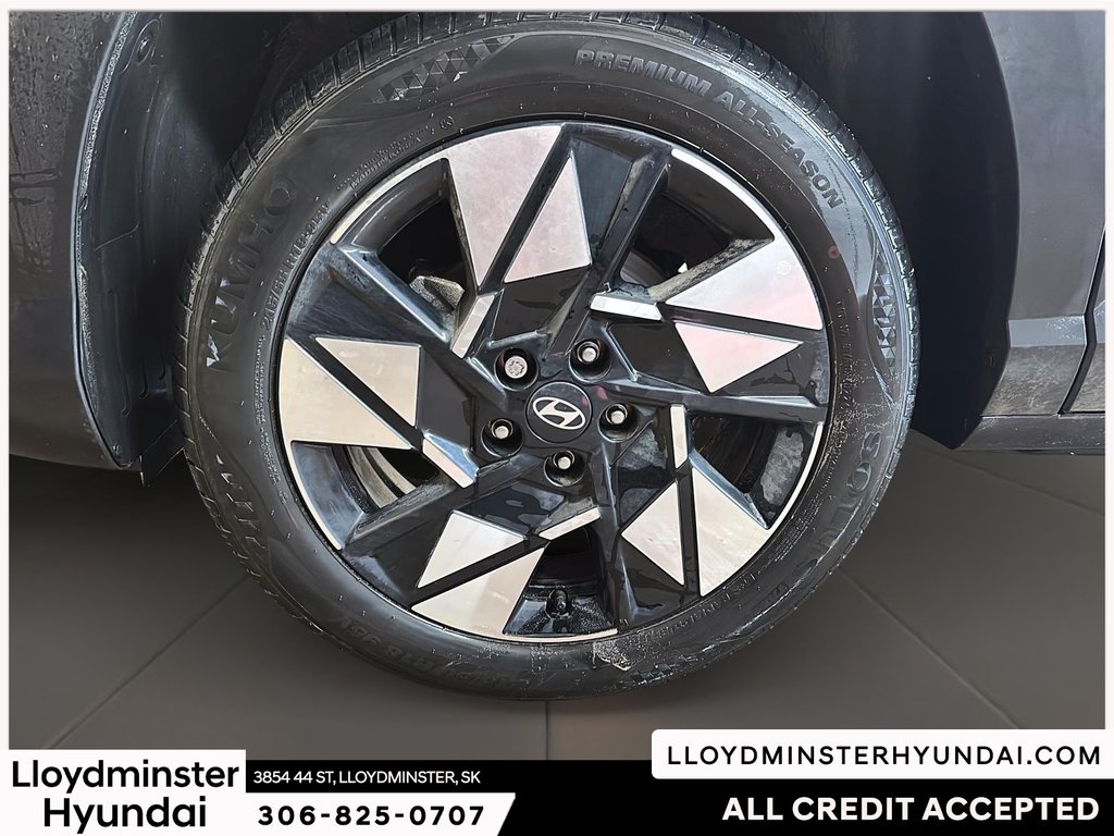 2024 Hyundai Kona Preferred in Lloydminster, Saskatchewan - 10 - w1024h768px