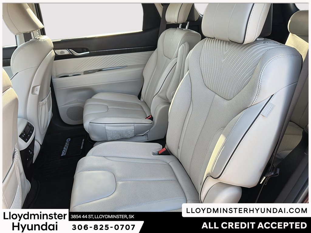 2024 Hyundai Palisade Ultimate in Lloydminster, Saskatchewan - 22 - w1024h768px