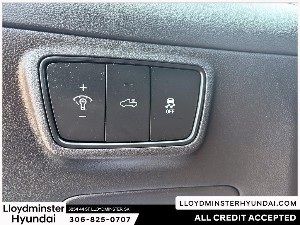 2024 Hyundai Santa Cruz Ultimate in Lloydminster, Saskatchewan - 17 - w1024h768px