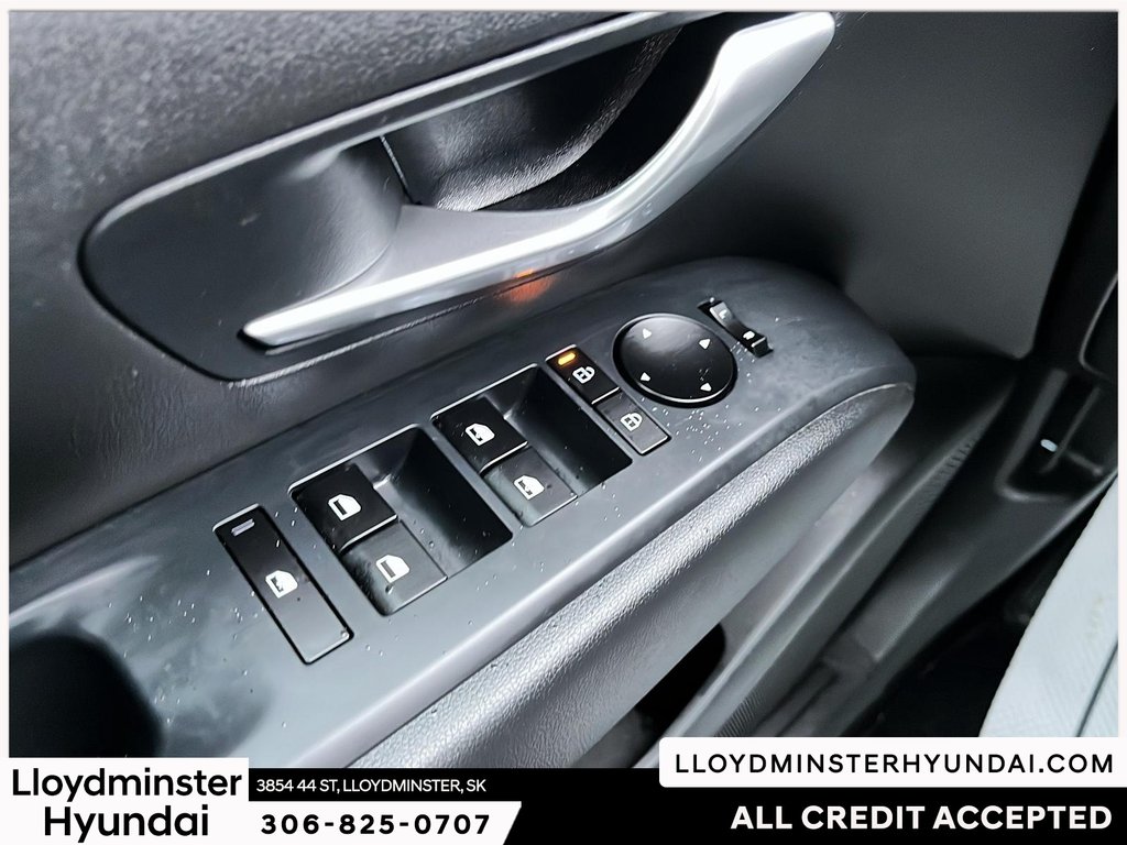 2025 Hyundai Santa Cruz Preferred in Lloydminster, Saskatchewan - 15 - w1024h768px