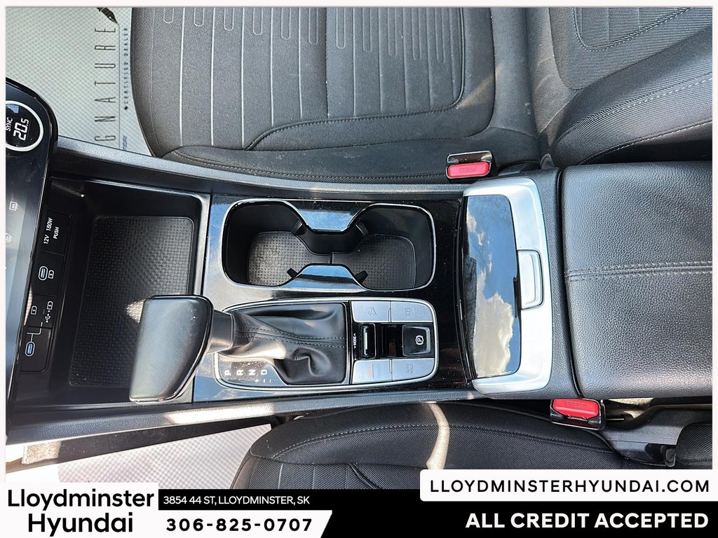 2025 Hyundai Santa Cruz Preferred in Lloydminster, Saskatchewan - 12 - w1024h768px