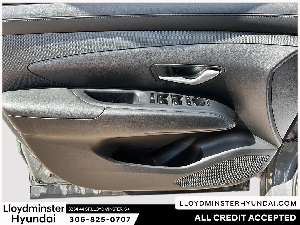 2025 Hyundai Santa Cruz Preferred in Lloydminster, Saskatchewan - 13 - w1024h768px