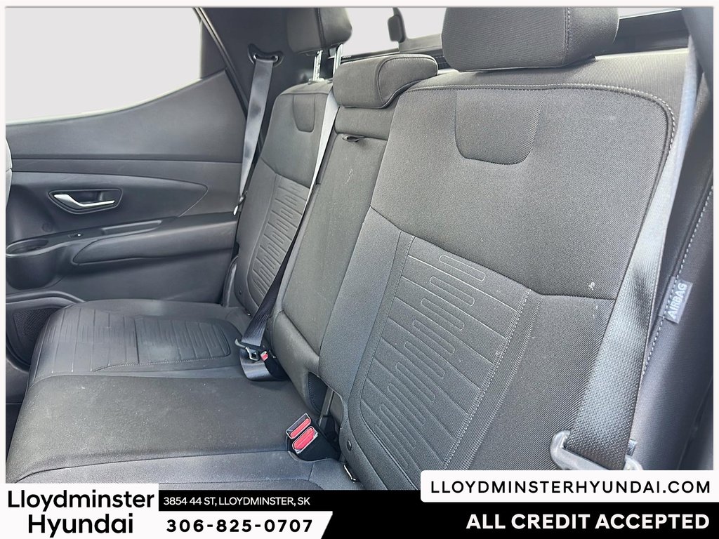 2025 Hyundai Santa Cruz Preferred in Lloydminster, Saskatchewan - 22 - w1024h768px