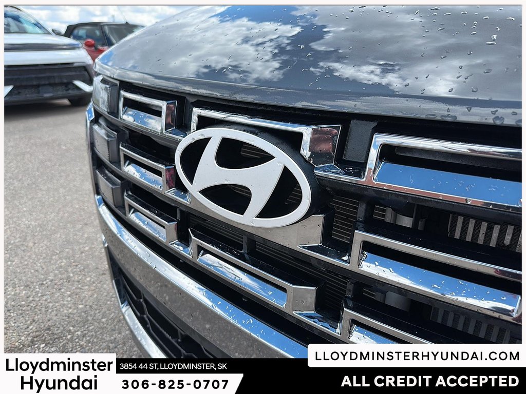2025 Hyundai Santa Cruz Preferred in Lloydminster, Saskatchewan - 9 - w1024h768px