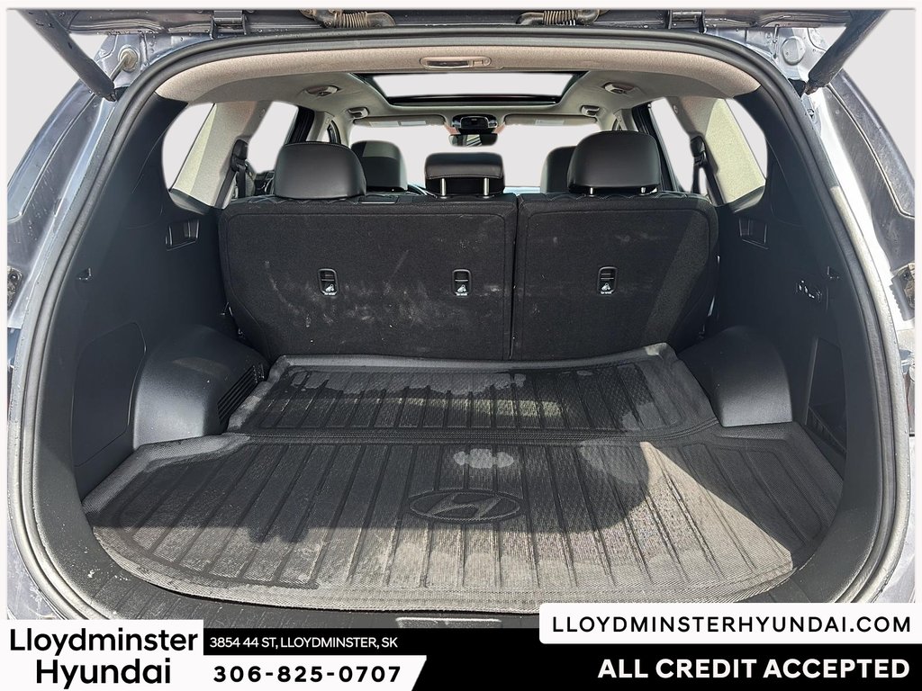 2021 Hyundai Santa Fe Hybrid Luxury in Lloydminster, Saskatchewan - 9 - w1024h768px