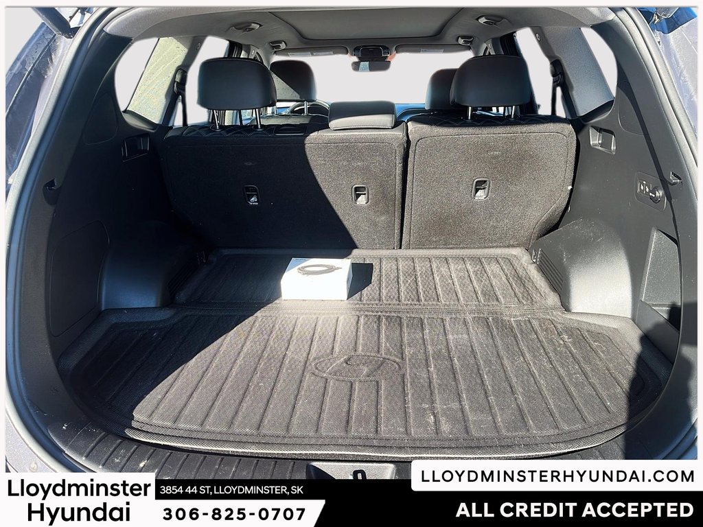2021 Hyundai Santa Fe Hybrid Luxury in Lloydminster, Saskatchewan - 9 - w1024h768px