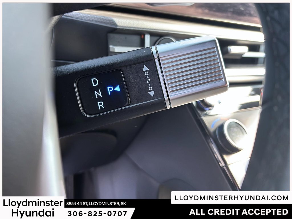 2024 Hyundai Santa Fe Hybrid Preferred in Lloydminster, Saskatchewan - 17 - w1024h768px