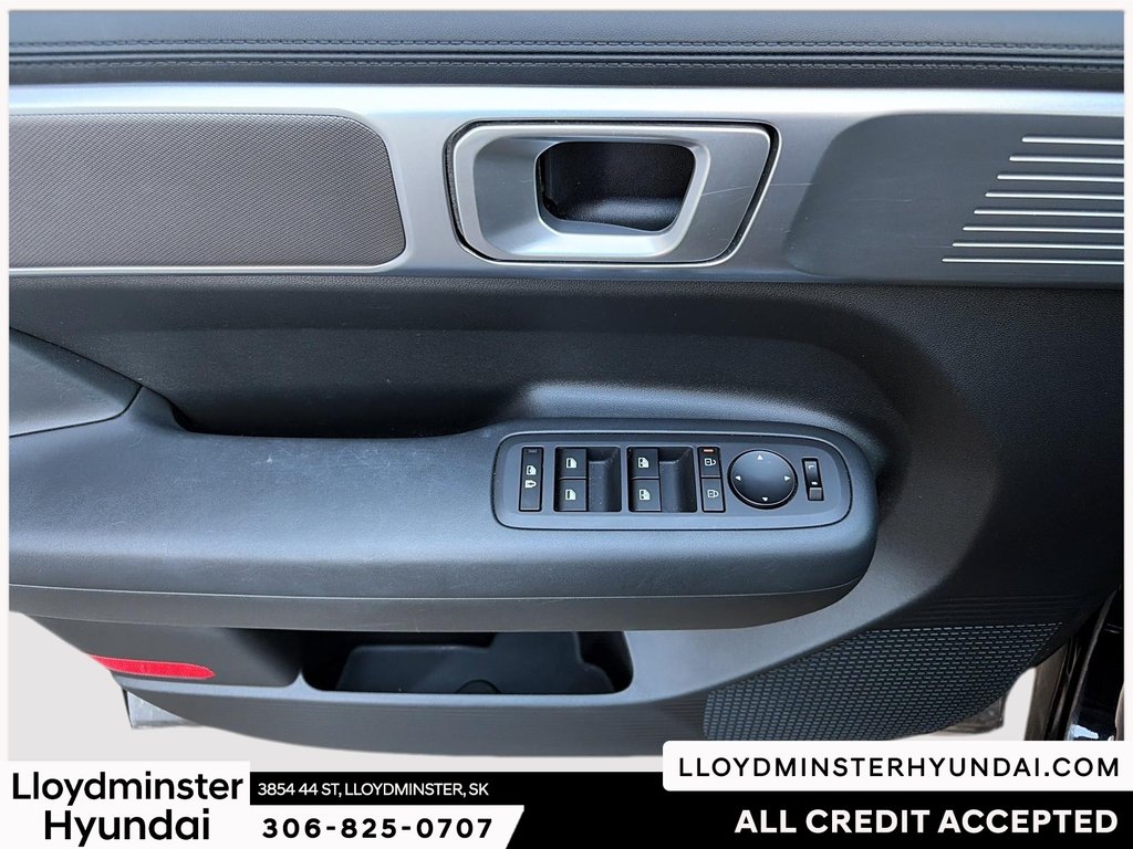 2025 Hyundai Santa Fe Hybrid Preferred w/Trend Package in Lloydminster, Saskatchewan - 17 - w1024h768px