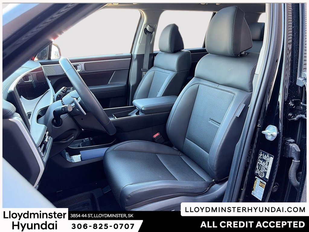 2025 Hyundai Santa Fe Hybrid Preferred w/Trend Package in Lloydminster, Saskatchewan - 13 - w1024h768px