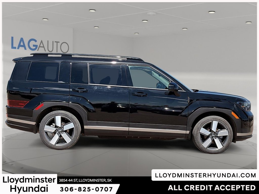 2025 Hyundai Santa Fe Hybrid Preferred w/Trend Package in Lloydminster, Saskatchewan - 4 - w1024h768px