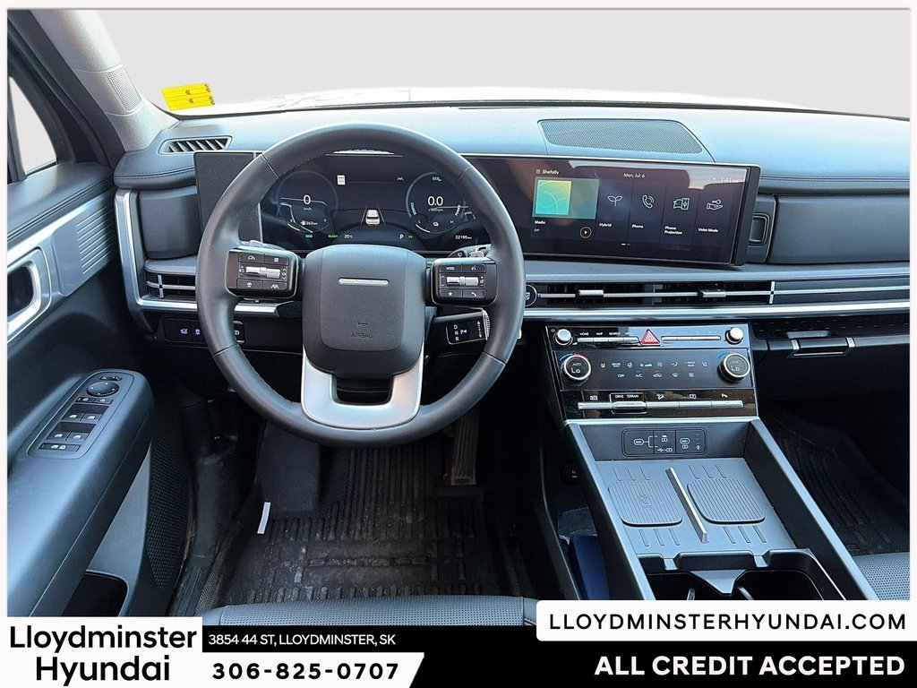 2025 Hyundai Santa Fe Hybrid Preferred w/Trend Package in Lloydminster, Saskatchewan - 16 - w1024h768px