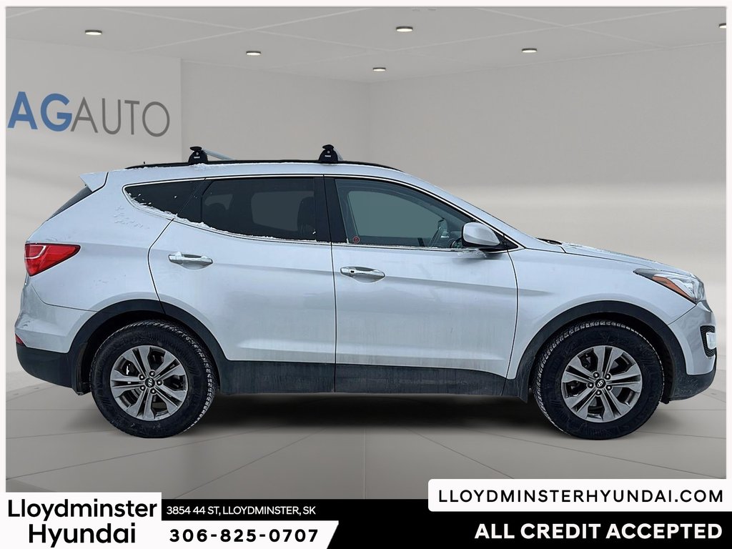 2015 Hyundai Santa Fe Sport 2.0T in Lloydminster, Saskatchewan - 4 - w1024h768px