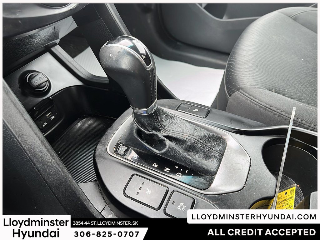 2015 Hyundai Santa Fe Sport 2.0T in Lloydminster, Saskatchewan - 18 - w1024h768px