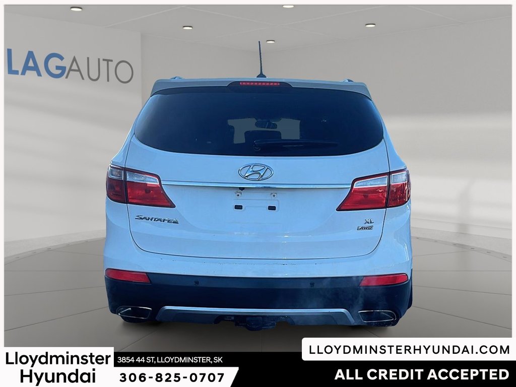 2016 Hyundai Santa Fe XL Premium in Lloydminster, Saskatchewan - 6 - w1024h768px