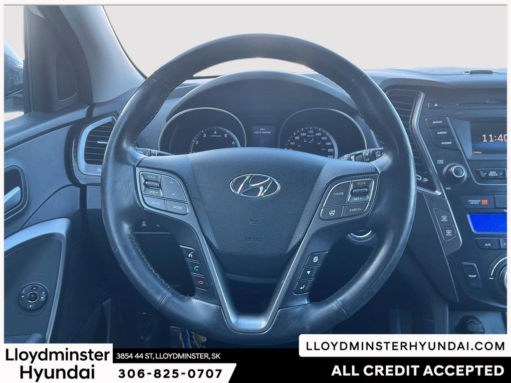 2016 Hyundai Santa Fe XL Premium in Lloydminster, Saskatchewan - 14 - w1024h768px