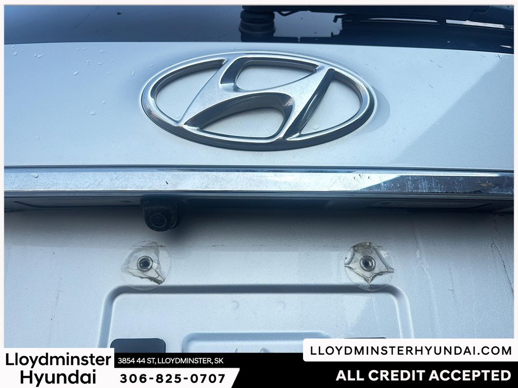 2019 Hyundai Santa Fe XL Luxury in Lloydminster, Saskatchewan - 21 - w1024h768px