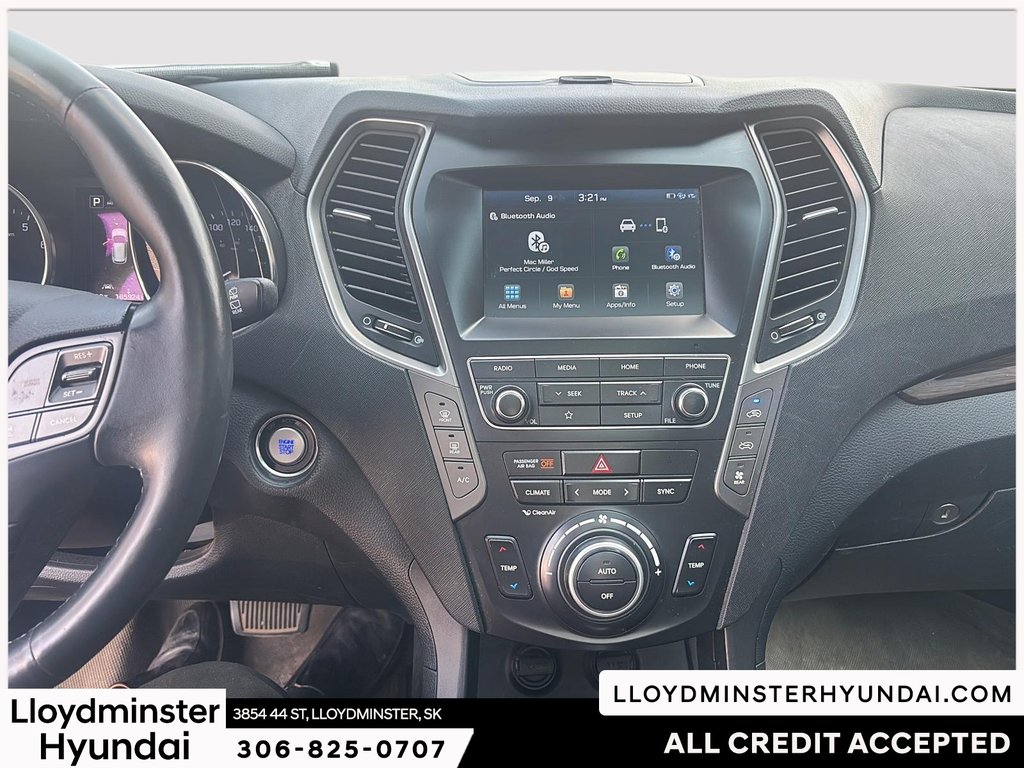 2019 Hyundai Santa Fe XL Luxury in Lloydminster, Saskatchewan - 23 - w1024h768px