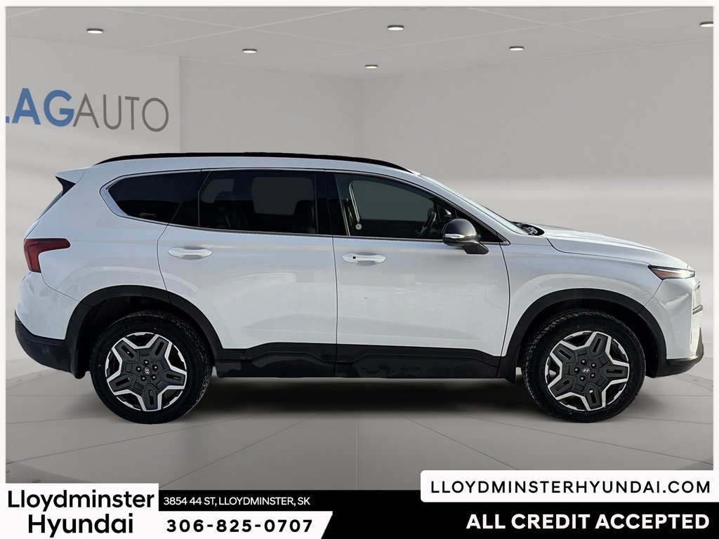 2019 Hyundai Santa Fe Essential in Lloydminster, Saskatchewan - 4 - w1024h768px