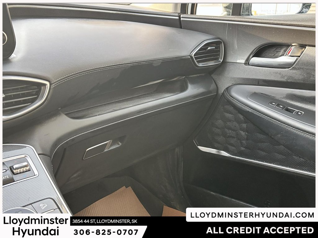 2019 Hyundai Santa Fe Essential in Lloydminster, Saskatchewan - 16 - w1024h768px
