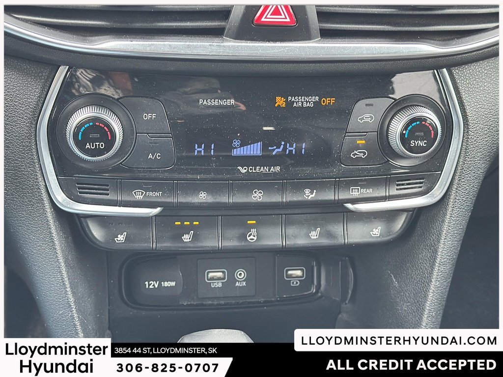 2019 Hyundai Santa Fe Luxury in Lloydminster, Saskatchewan - 19 - w1024h768px