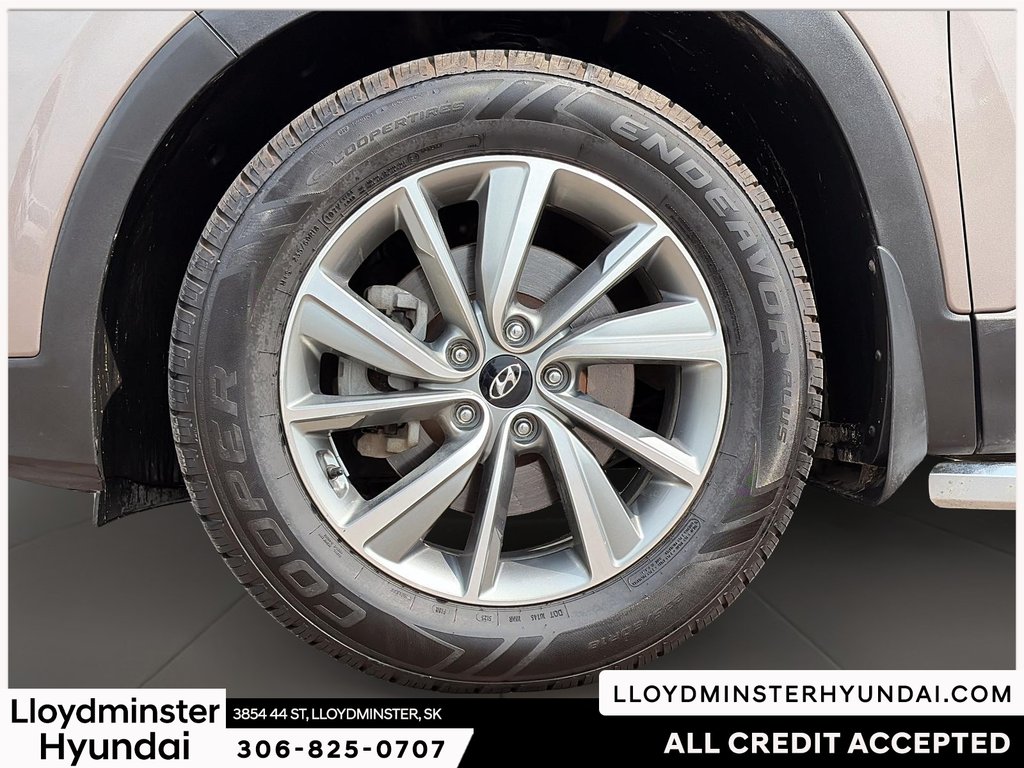 2019 Hyundai Santa Fe Preferred 2.0 in Lloydminster, Saskatchewan - 10 - w1024h768px