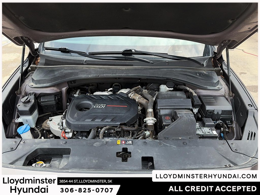 2019 Hyundai Santa Fe Preferred 2.0 in Lloydminster, Saskatchewan - 11 - w1024h768px
