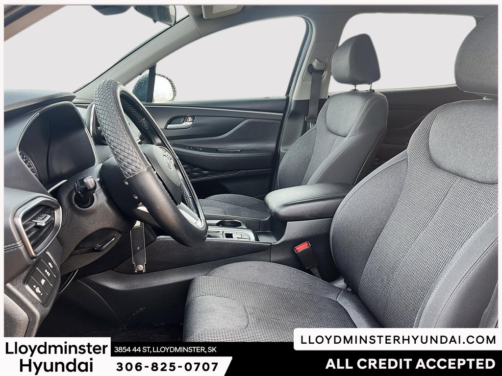 2020 Hyundai Santa Fe Essential in Lloydminster, Saskatchewan - 7 - w1024h768px