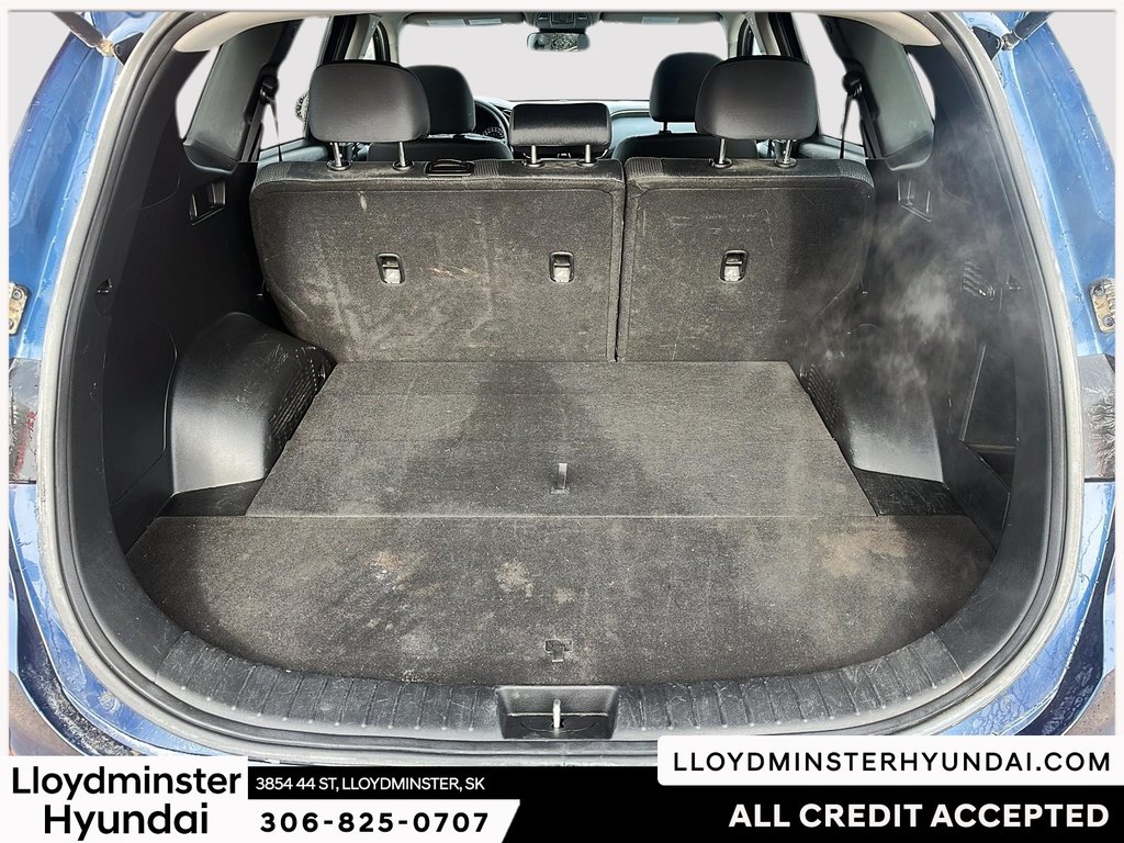 2020 Hyundai Santa Fe Essential in Lloydminster, Saskatchewan - 5 - w1024h768px