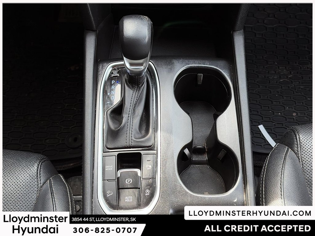 2020 Hyundai Santa Fe Preferred 2.4 in Lloydminster, Saskatchewan - 19 - w1024h768px