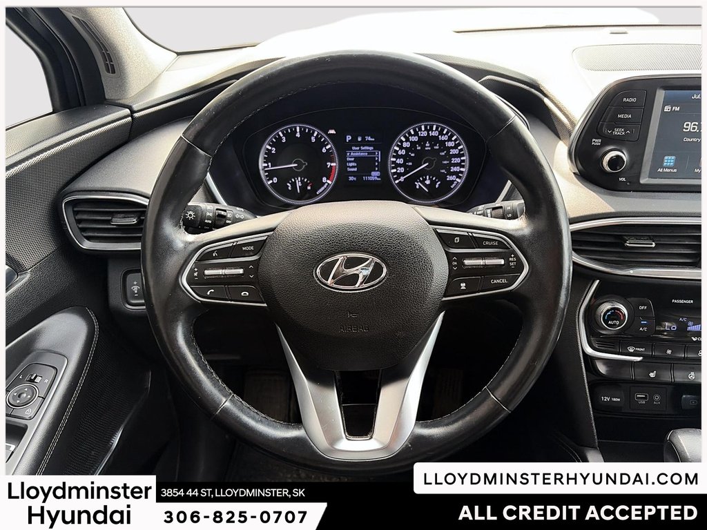 2020 Hyundai Santa Fe Preferred 2.4 in Lloydminster, Saskatchewan - 16 - w1024h768px
